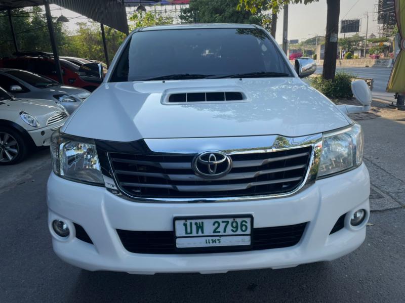 TOYOTA Vigo Cab Prerunner 2014