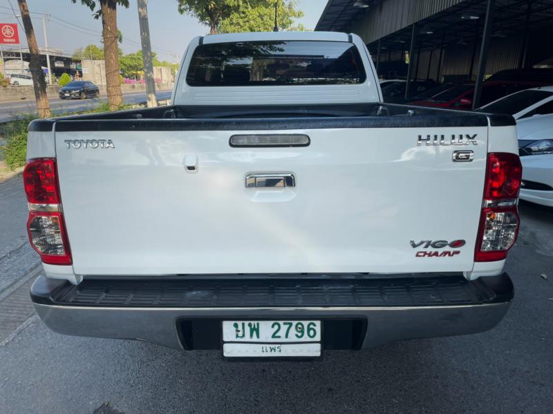 TOYOTA Vigo Cab Prerunner 2014