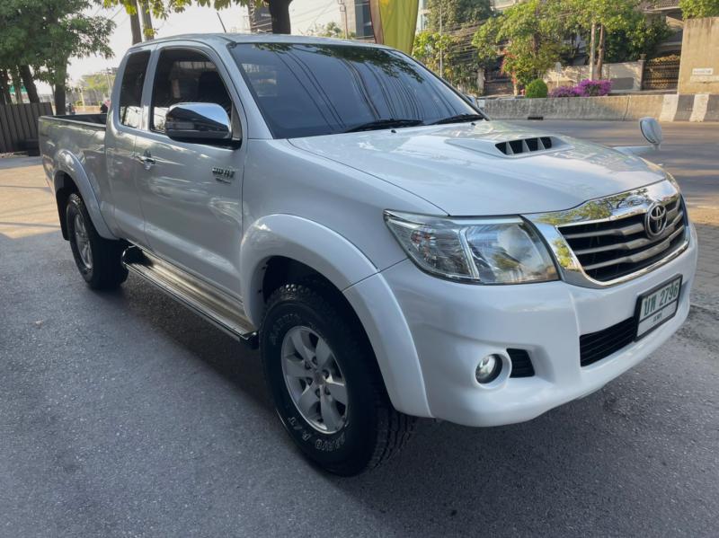TOYOTA Vigo Cab Prerunner 2014