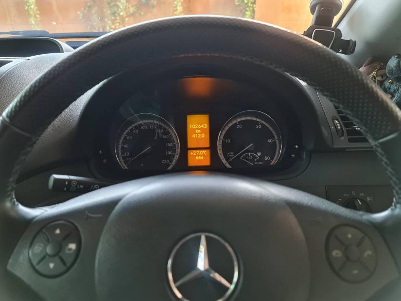 BENZ vito W639 2013