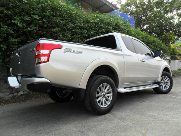 MITSUBISHI Triton 2017
