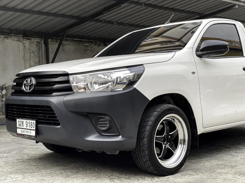 TOYOTA Hilux Revo 2.4 2019