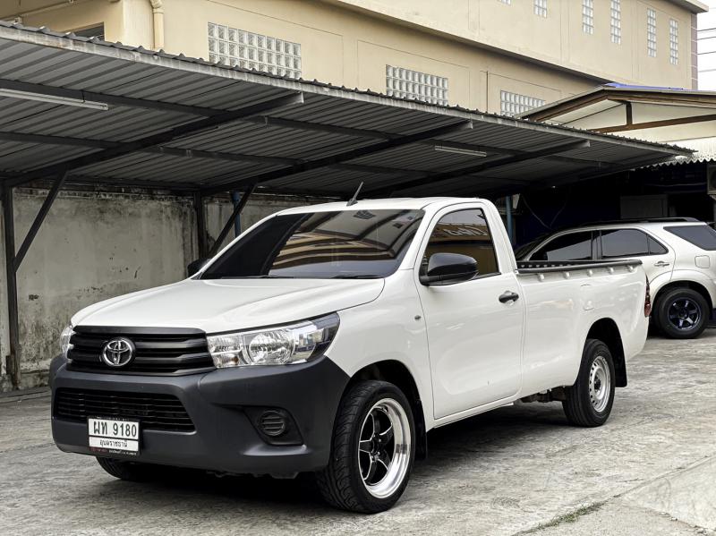 TOYOTA Hilux Revo 2.4 2019