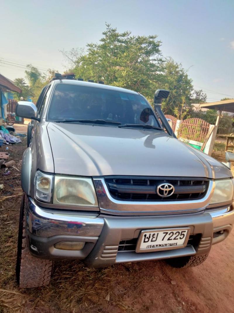 TOYOTA Hilux Vigo D4D 3.0 2004