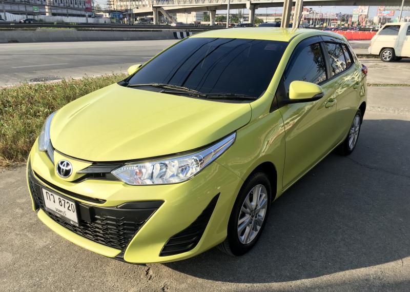 TOYOTA yaris 2017