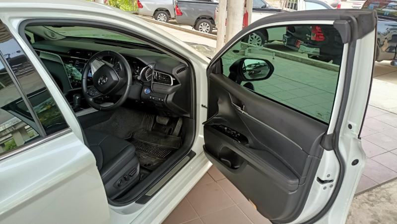 TOYOTA Camry 2.5 HB Premmiu 2018