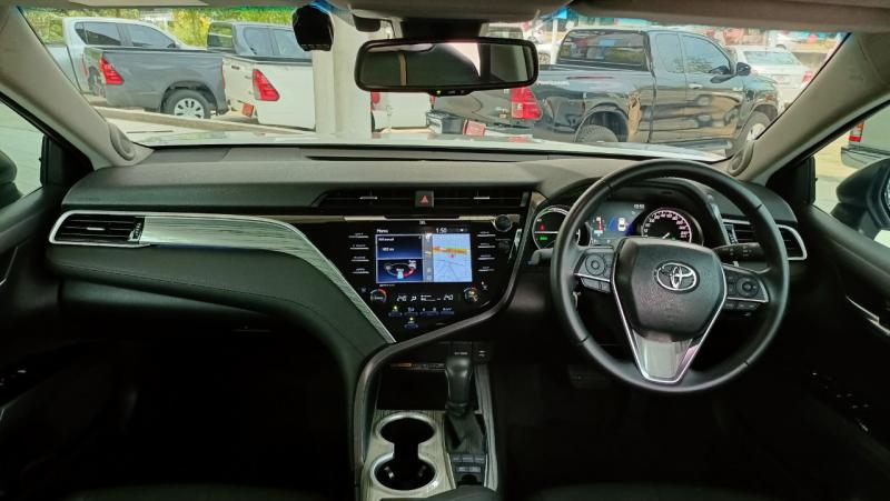TOYOTA Camry 2.5 HB Premmiu 2018
