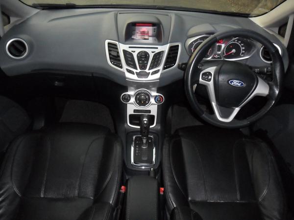 FORD Fiesta 2011