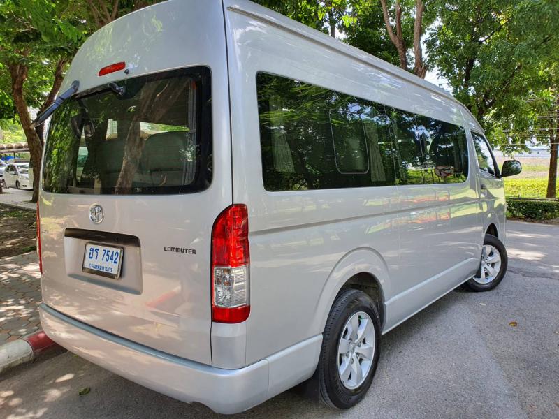 TOYOTA Commuter 3.0 D4D ดีเ 2014