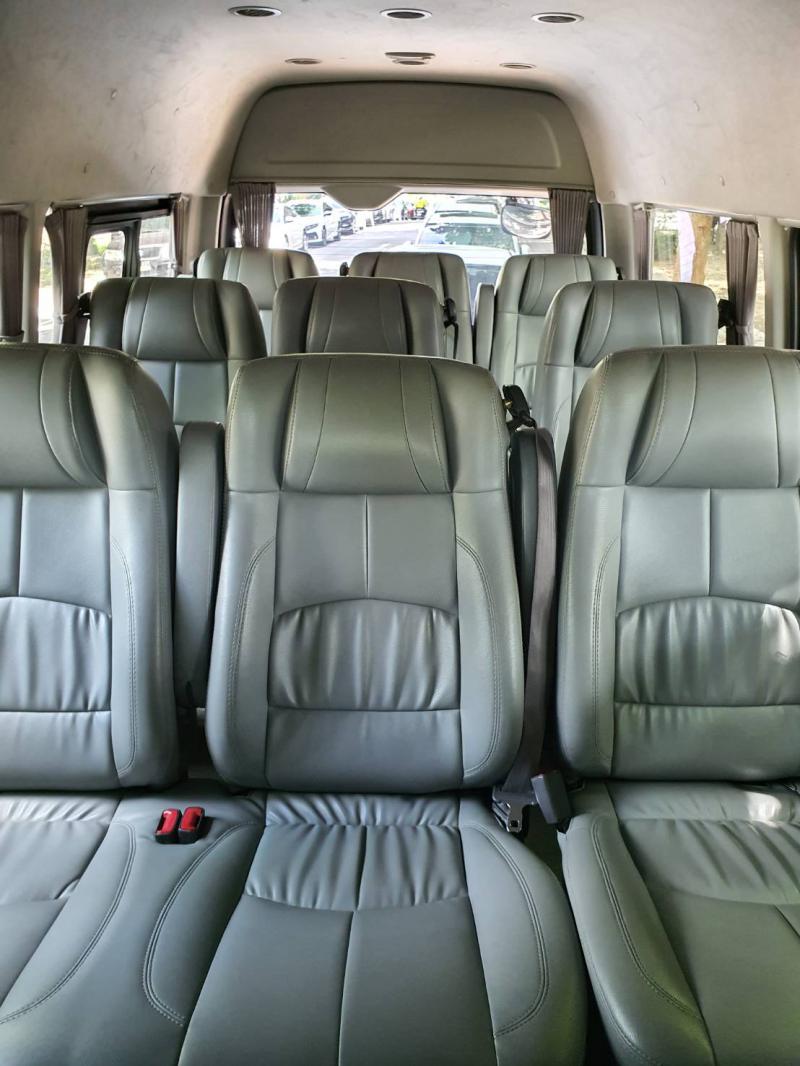TOYOTA Commuter 3.0 D4D ดีเ 2014