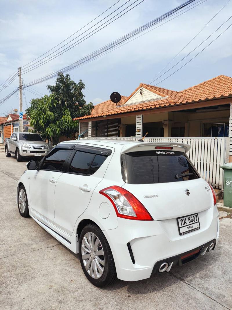 SUZUKI Swift eco 2012