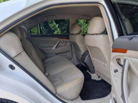 TOYOTA Hybrid 2.4V dvdi 2010