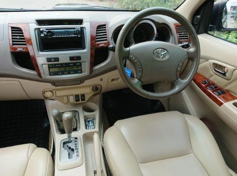 TOYOTA Fortuner 3.0 V 4wd 2005