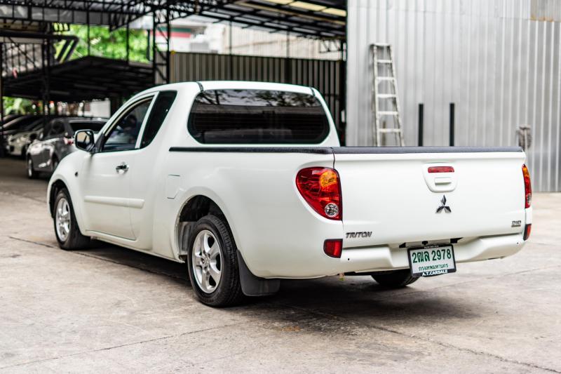 MITSUBISHI MITSUBISHI TRITON 2. 2014