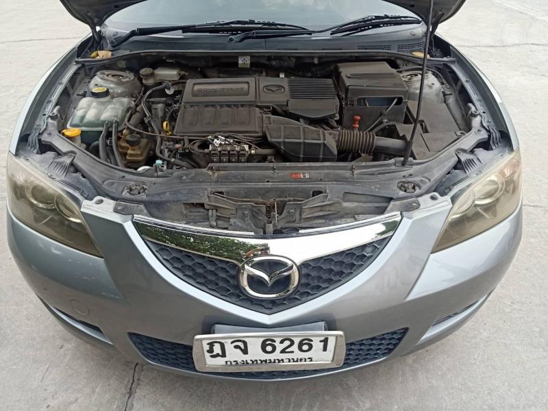 MAZDA 1.6 v 2009