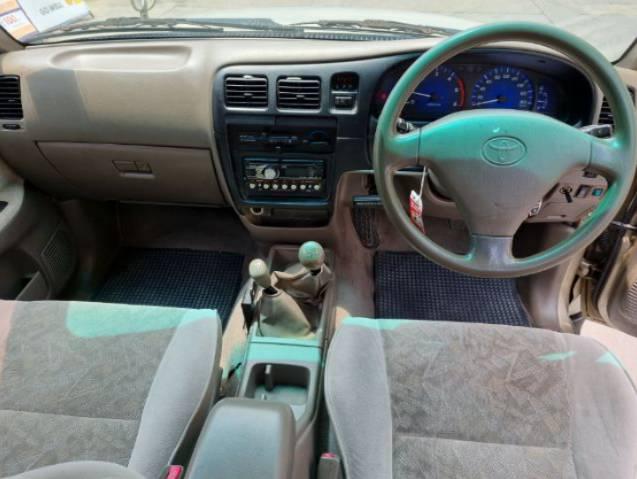 TOYOTA Sport Cruiser 2.5s 2003
