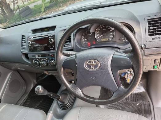 TOYOTA Vigo 2.5 Vn-turbo 2015