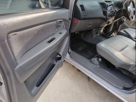 TOYOTA Vigo 2.5 Vn-turbo 2015