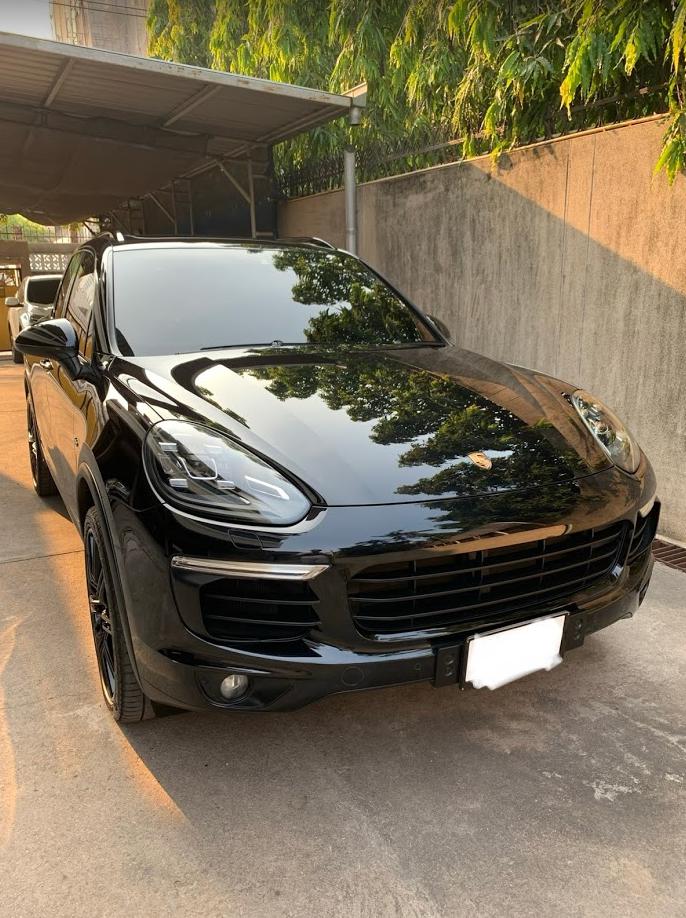 PORSCHE Cayenne 2015