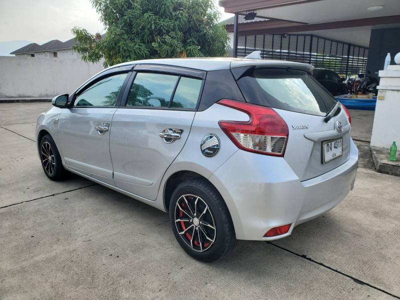 TOYOTA Yaris 1.2E 2014