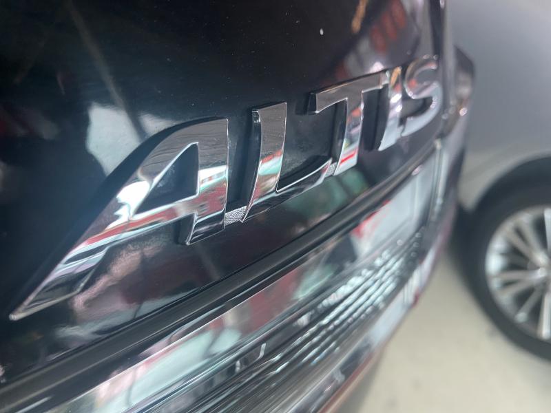 TOYOTA Altis 1.8Esport 2017 2017