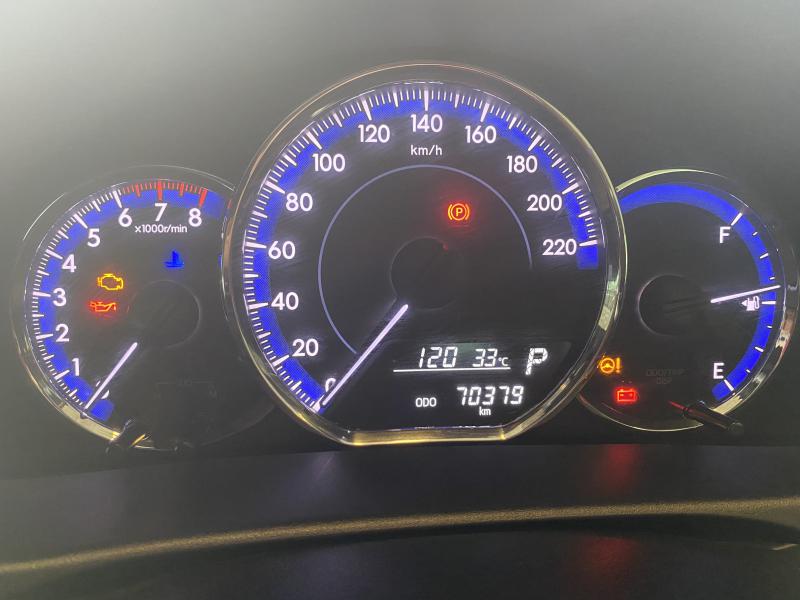 TOYOTA Yaris 1.2E 2017