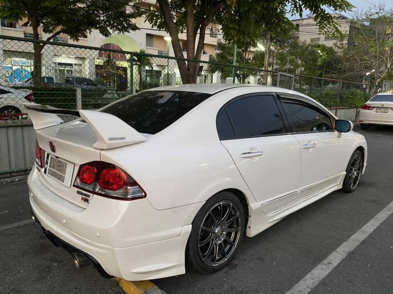 HONDA Civic   2010