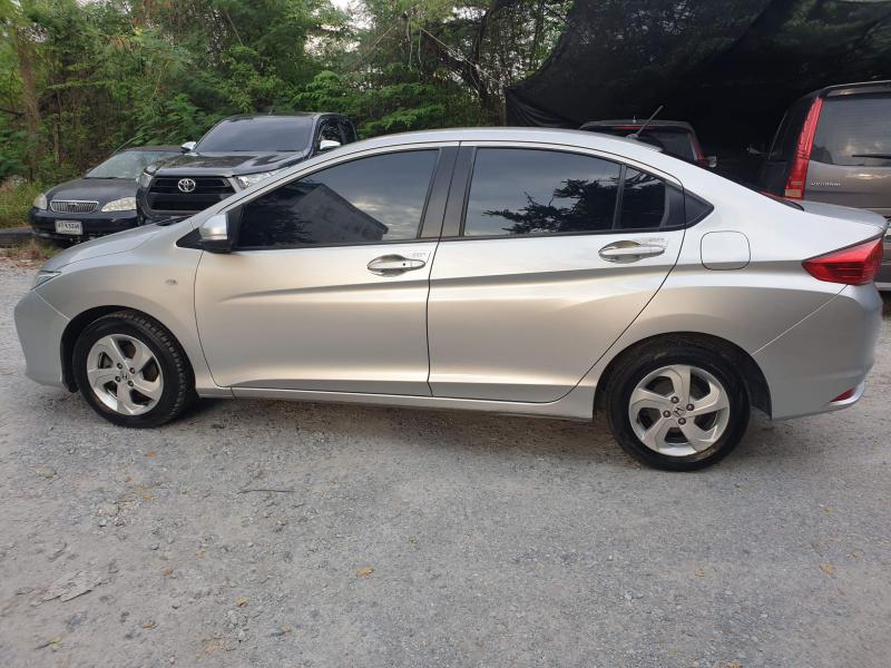 HONDA City 1.5 V 2016