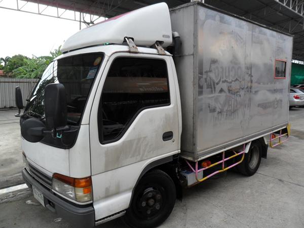 ISUZU ELF 2012