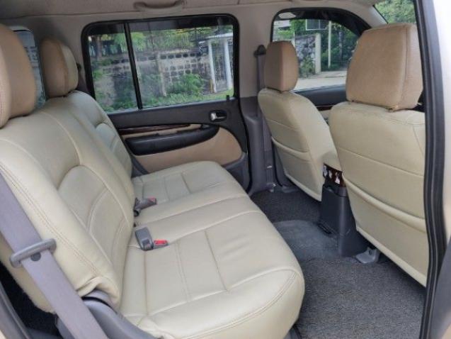 FORD Everest 2004