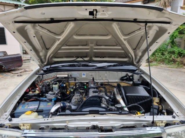 FORD Everest 2004