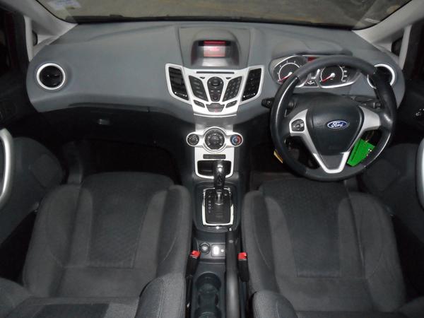 FORD Fiesta 2012