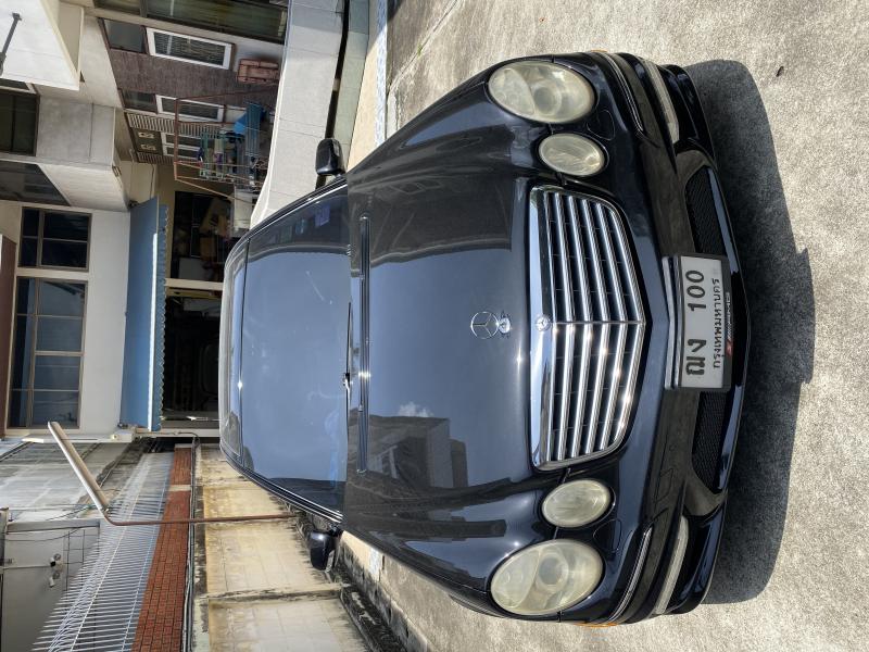 BENZ E class 2004