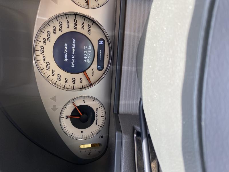BENZ E class 2004