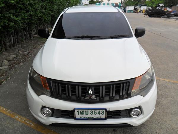 MITSUBISHI Triton 2015