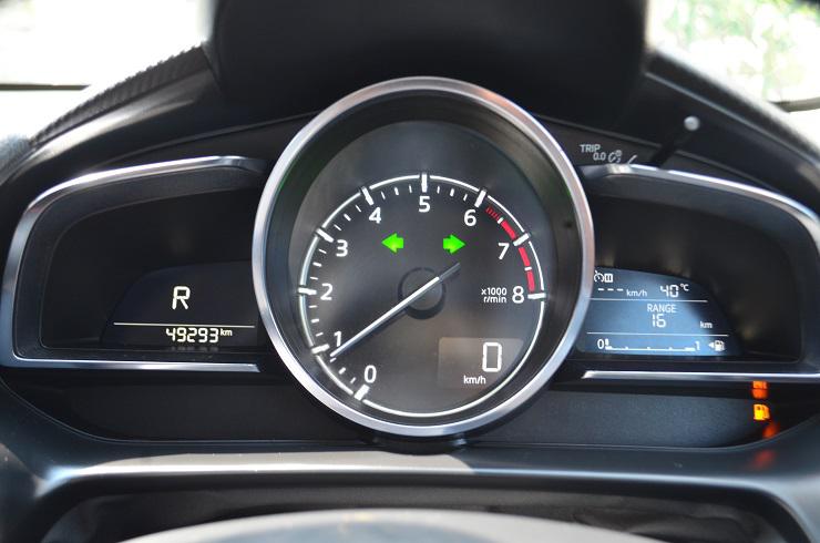 MAZDA ไฮคอนเน็ค 1.3ท็อป 2018