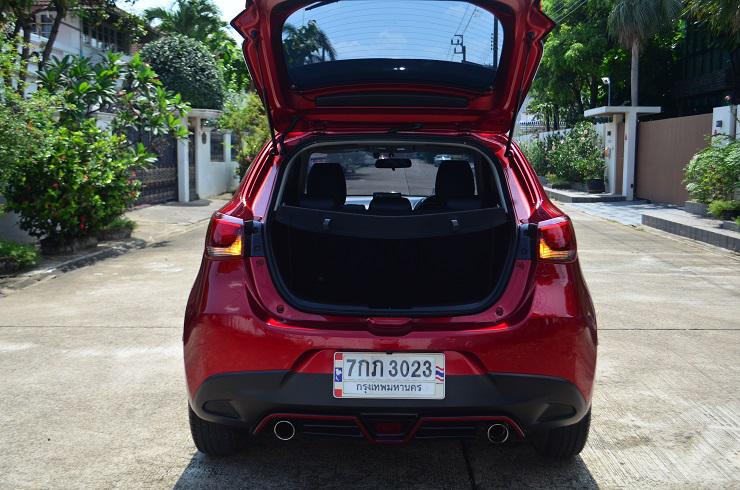 MAZDA ไฮคอนเน็ค 1.3ท็อป 2018