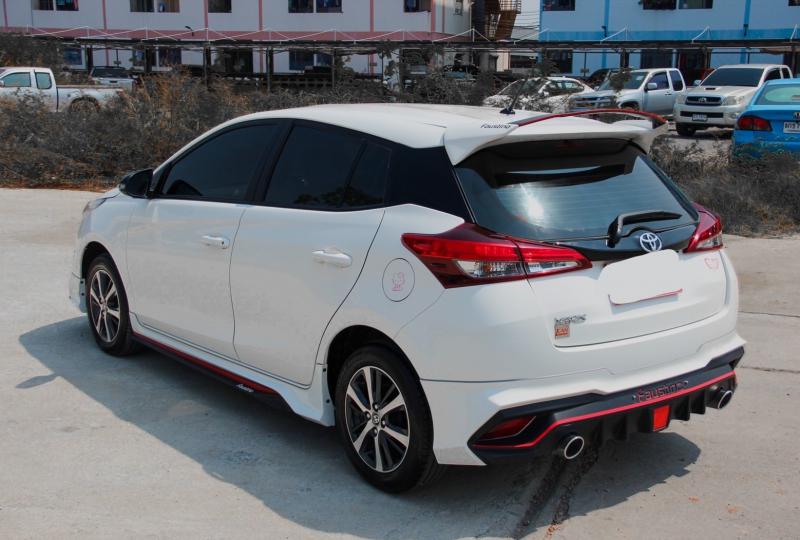 TOYOTA YARIS 1.2 MID 2020