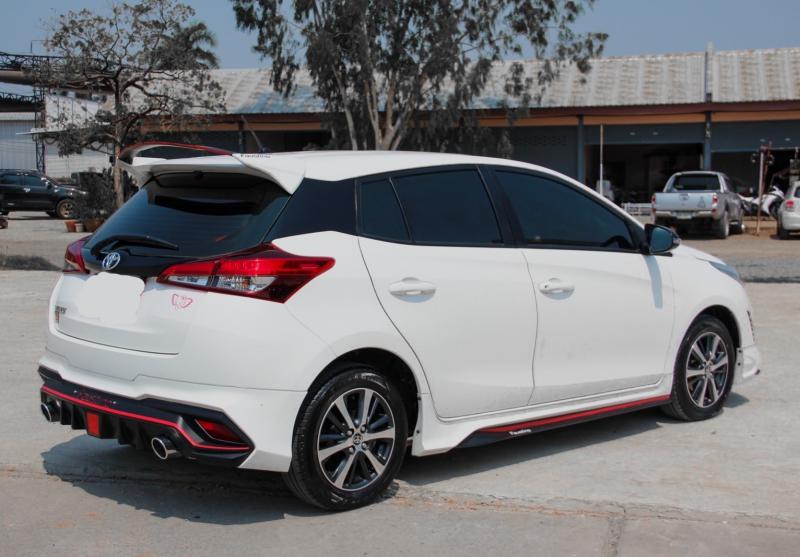 TOYOTA YARIS 1.2 MID 2020