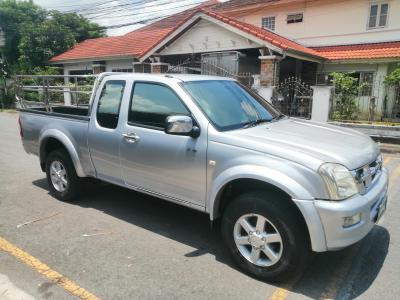 ISUZU 2004 นนทบุรี