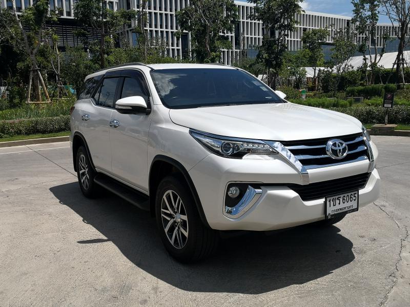 TOYOTA Fortuner 2016