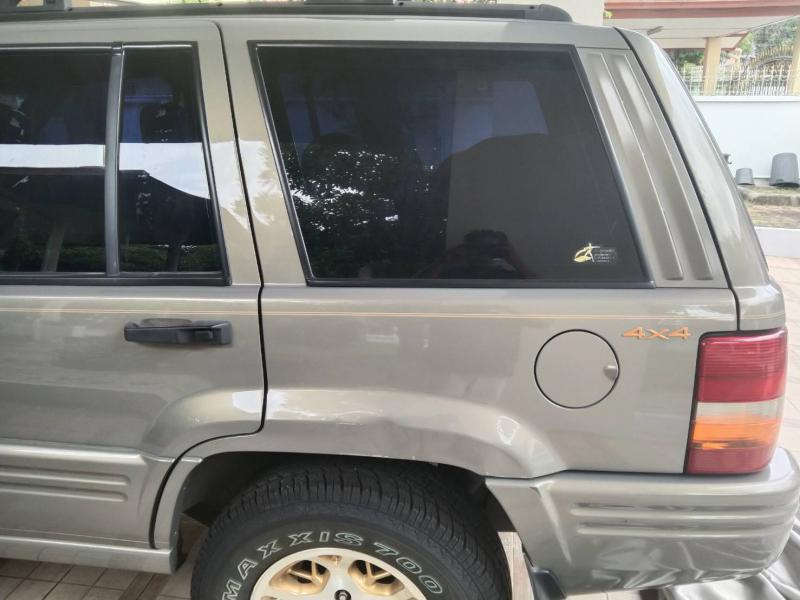 JEEP Cherokee 4.0 Limited 2000