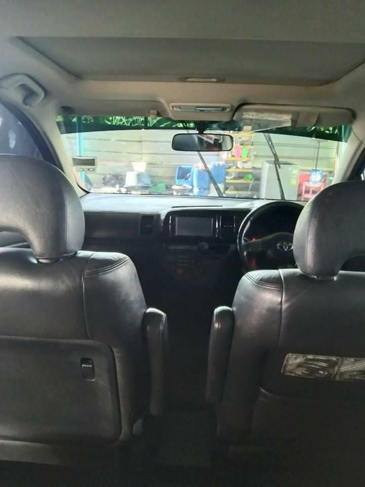 TOYOTA WISH 2004