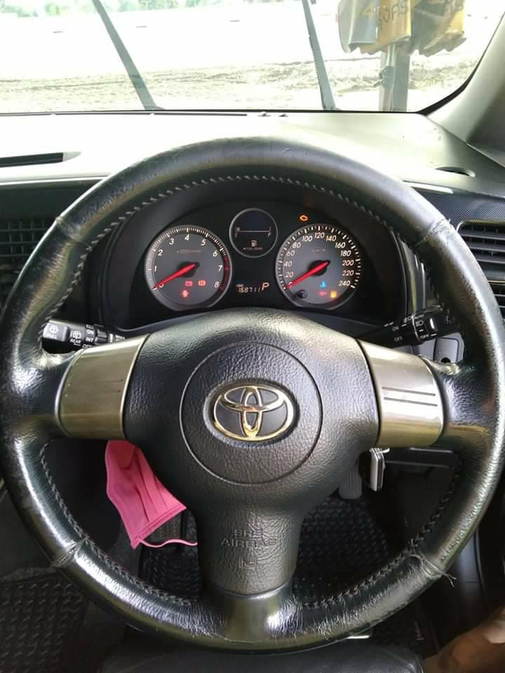TOYOTA WISH 2004