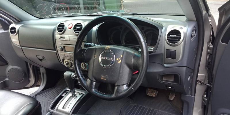 ISUZU Dmax 2006