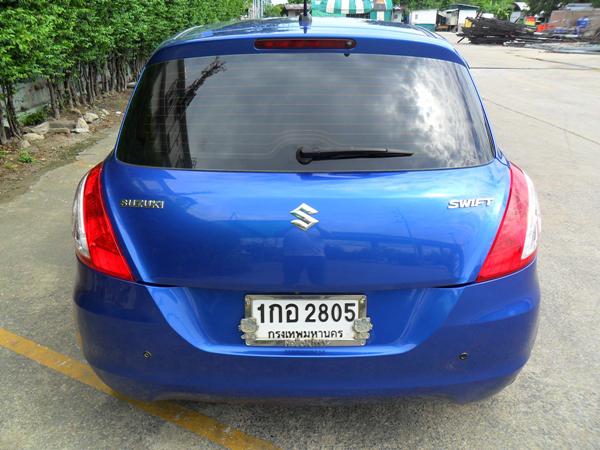 SUZUKI Swift 2013