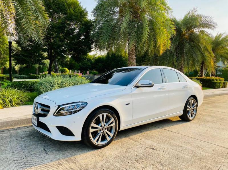 BENZ c-class 2020