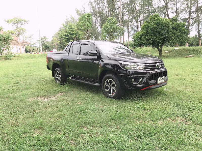 TOYOTA REVO. TRD 2016