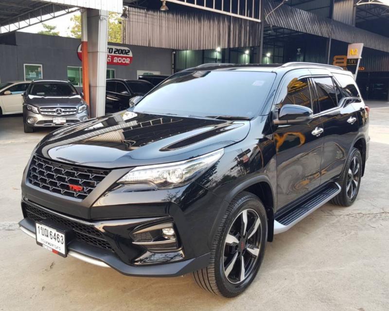 TOYOTA FORTUNER 2019