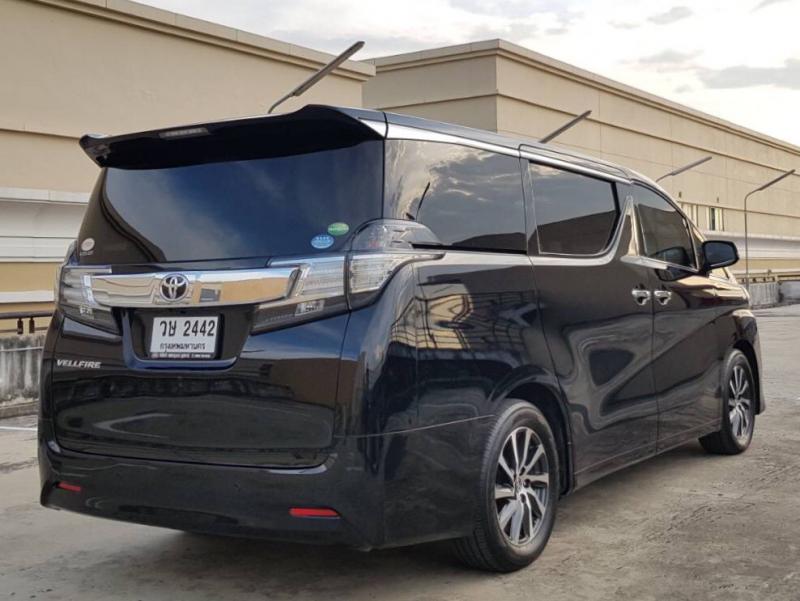TOYOTA VELLFIRE 2016